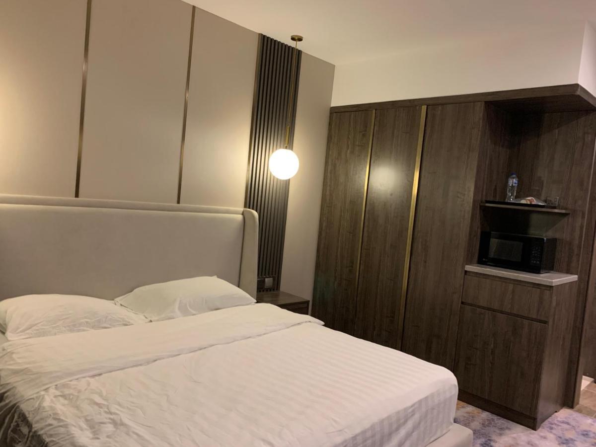 Palms Lily Hotel Suites Al-Ahsa Esterno foto