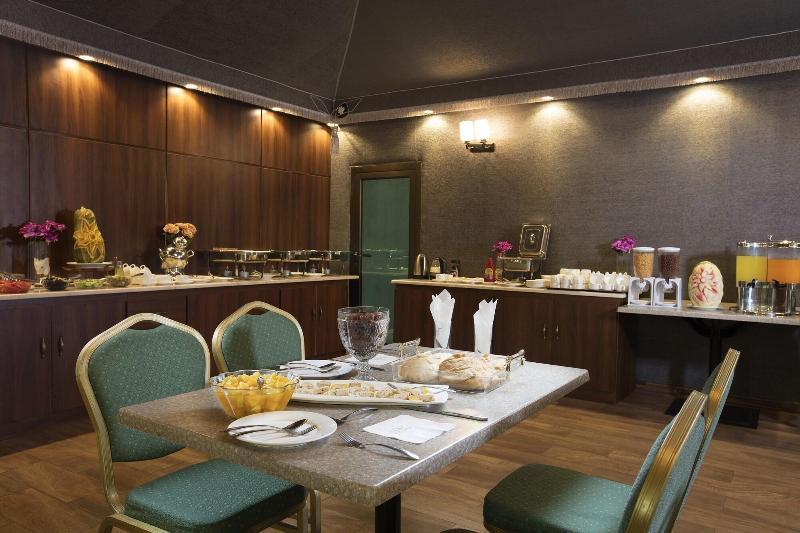 Palms Lily Hotel Suites Al-Ahsa Esterno foto